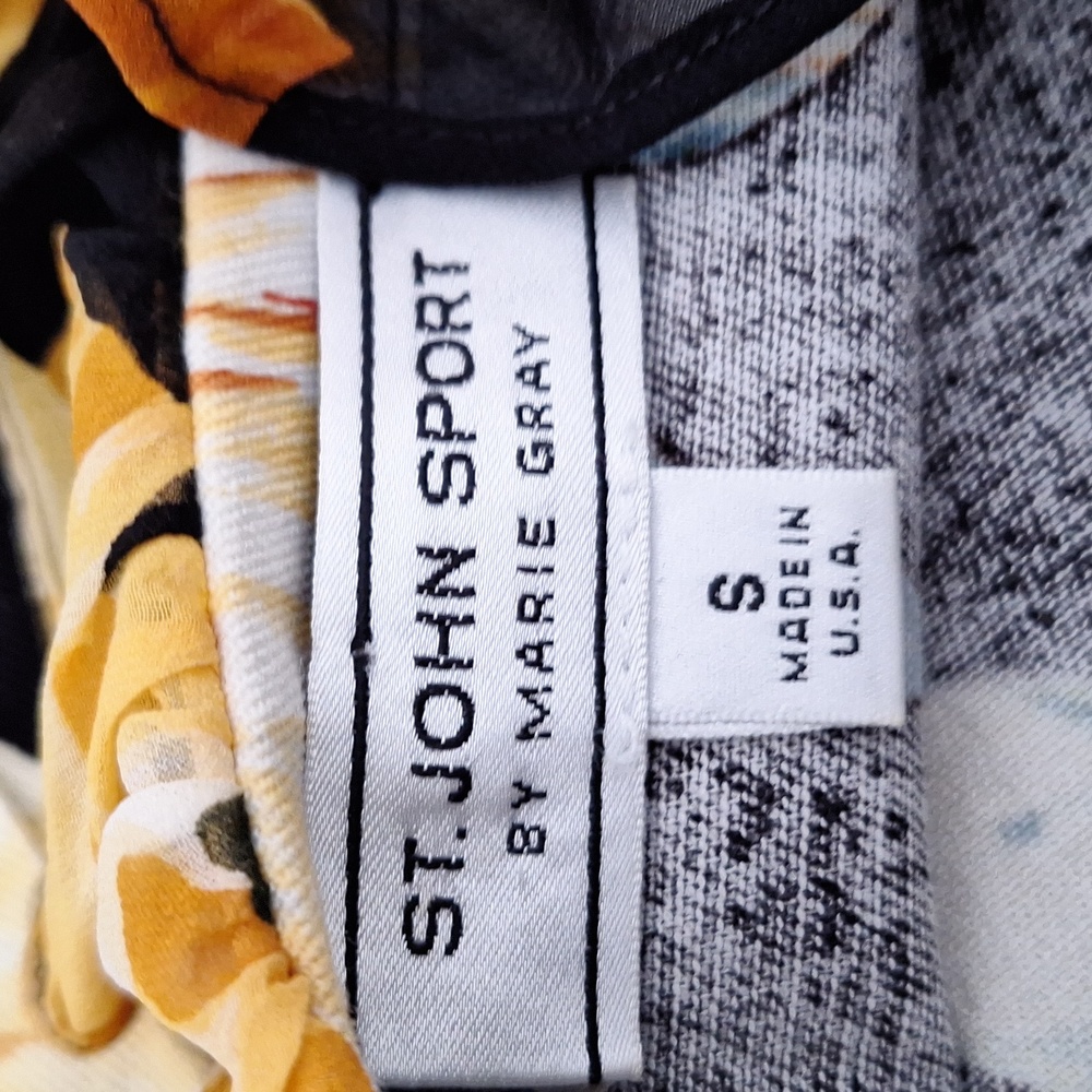 St. John Sport by Marie Gray Black Yellow Floral Ruffle Trim Blazer Jacket szS - Picture 11 of 13